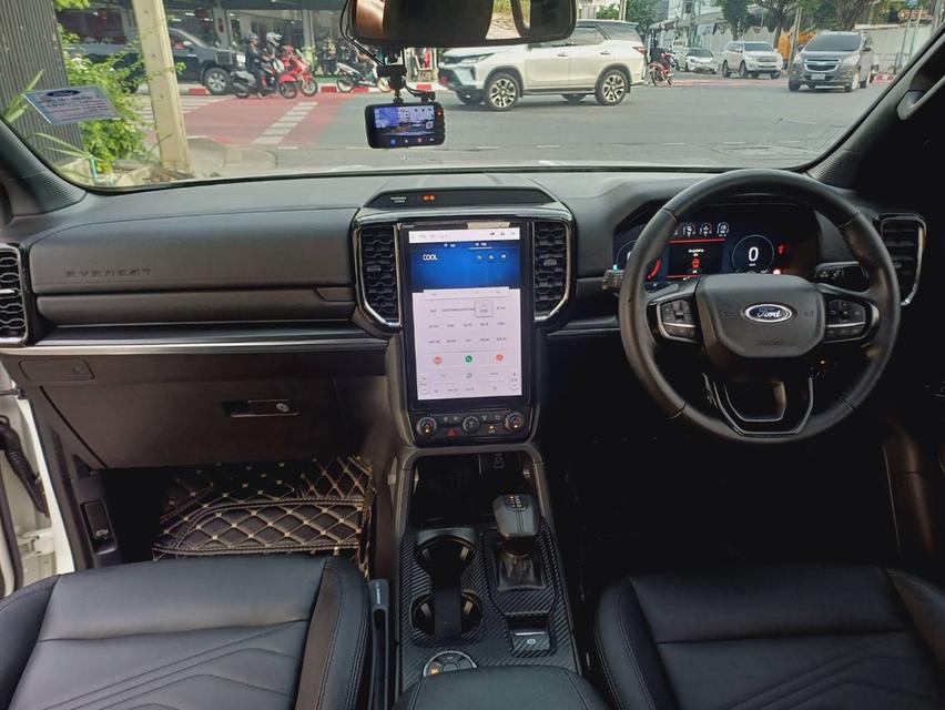 ปี2023 FORD EVEREST TITATIUM AUTO TOP ขับ 4 หล่อเกินบรรยาย ชุดแต่งสุดหรูรอบคัน