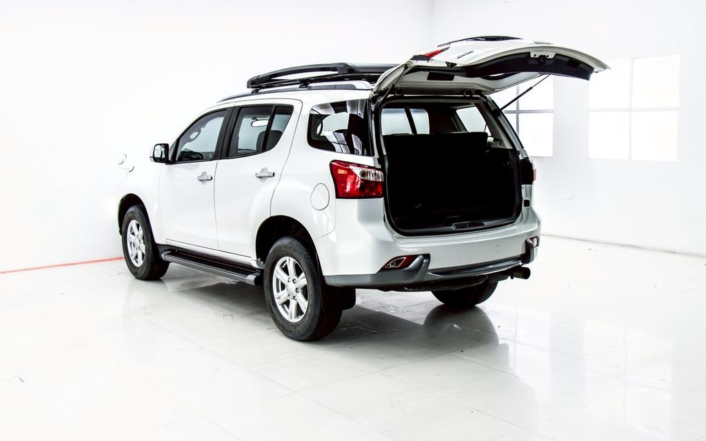 รหัสรถ 3A920 MU-X 3.0 DVD NAVI 2014 8