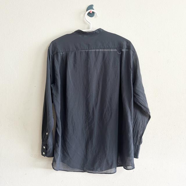 ยุนิS เสื้อเชิ้ตหญิงคอจีนสีครามเข้ม รุ่น U รูปย่อยที่ 2