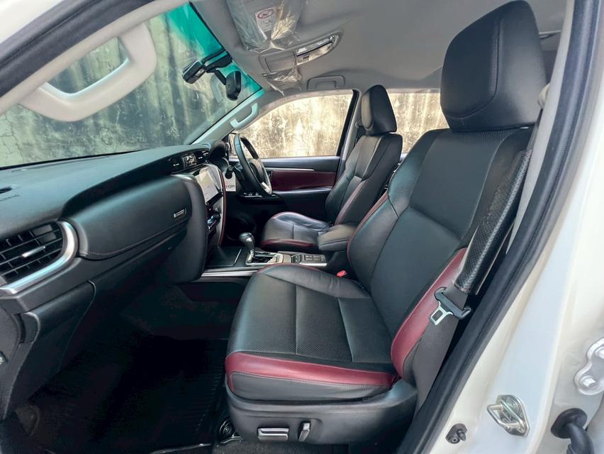 ปี 2022 TOYOTA FORTUNER, 2.4 COMMANDER รูปที่ 8