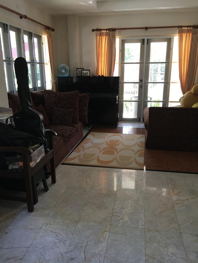 House Vararom lake view 1