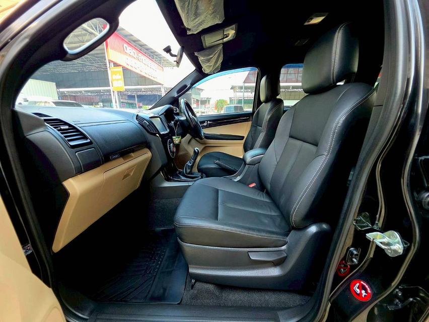 รหัสรถ SEZ4957 Isuzu D-Max 4 ประตู Hi-Lander Stealth 1.9 Ddi ZP เกียร์ ธรรมดา ดีเซล สี ดำ ปี 2019 11