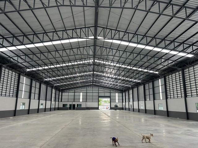 ให้เช่าโรงงานพร้อมใช้งาน 3 ไร่ ไฟฟ้า 250 kVA ทำเลบ้านบึง ชลบุรี รั้วล้อมรอบขอบชิด เดินทางสะดวก 7