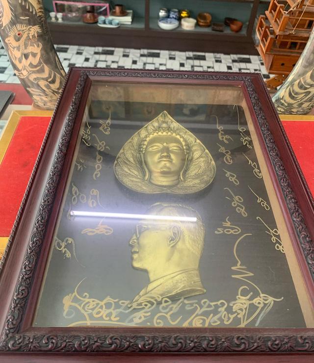 ภาพเรซิน พร้อมกรอบแขวนผนัง 4