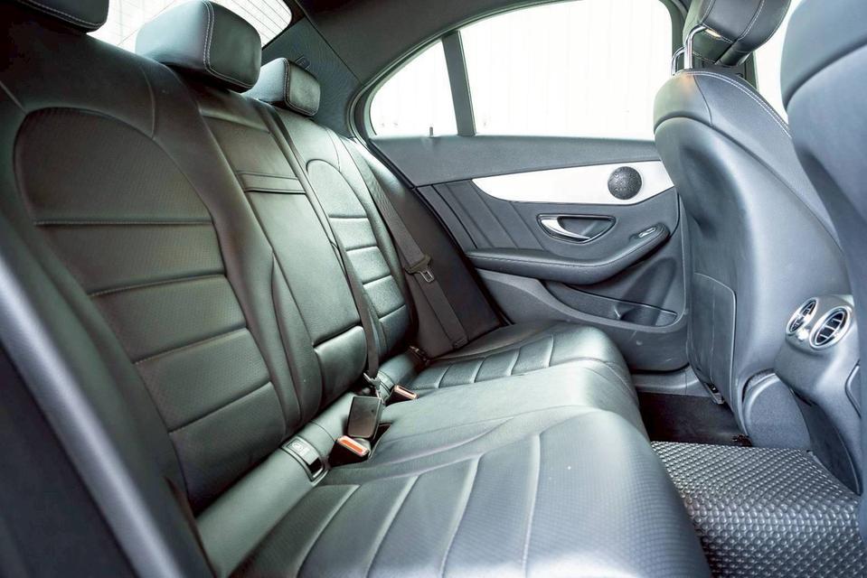 BENZ C-CLASS C300e AMG SPORT ปี 2021 สีเทา โฉม W205 ปี14-23 รูปที่ 10