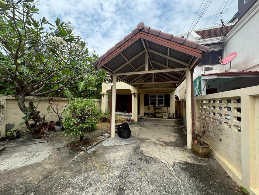ขายบ้านเดี่ยว(ตามสภาพ)พร้อมที่ดิน 50 ตร.ว. ซ.โยธินพัฒนา ใกล้เซ็นทรัลอีสต์วิลล์/Crystal Park/CDC/แม็คโคร/โลตัส 2