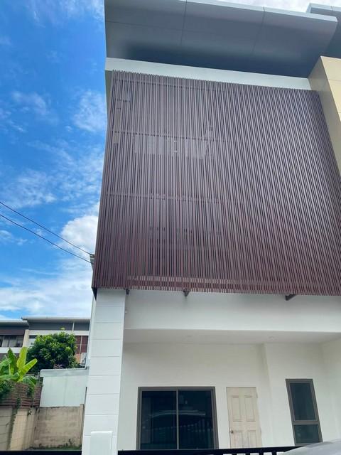 ให้เช่าทาวน์โฮม 3 ชั้น 176 ตรม. ภัทร โมทาวน์ Pattra Mo Town แจ้งวัฒนะ–ปากเกร็ด 19 ตรงข้ามเซนทรัลแจ้งวัฒนะ 7