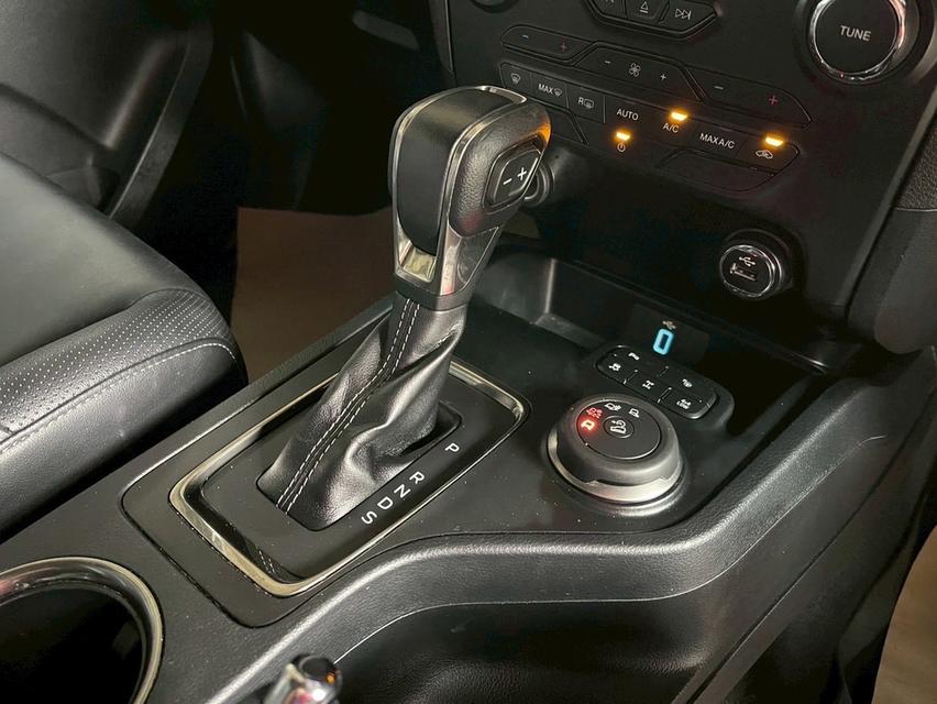 รหัสรถ WMT32 EVEREST 2.0 BI-TURBO 4WD TITANIUM PLUS ปี 2020 10