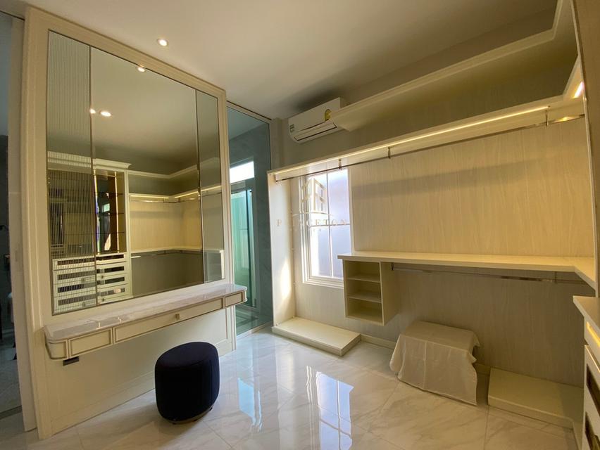 Luxury House For Sale Nantawan Bangna Km.7 Size L 11