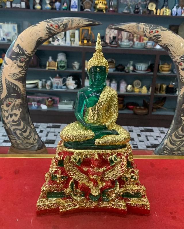 พระแก้ว งานเรซิน 2