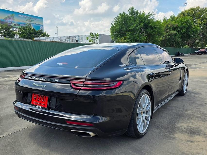 Porsche Panamera 4 E-Hybrid ปี 2019 สีดำ รถมือเดียวออกศูนย์ AAS รูปที่ 5