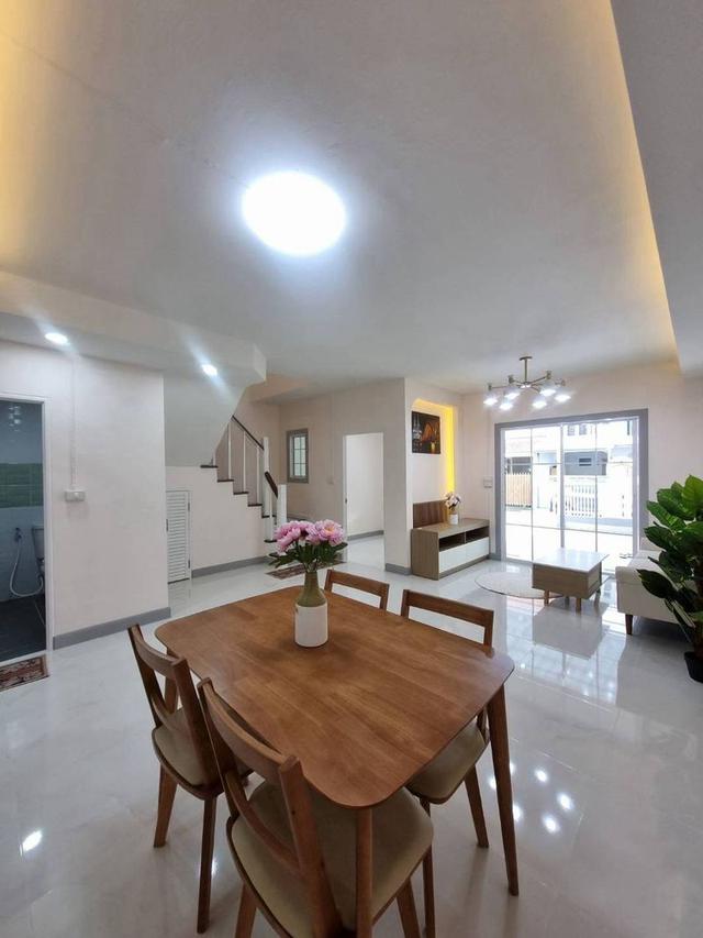 หมู่บ้านพฤกษา 21 ซอยคลองถนน-บางใหญ่ 11