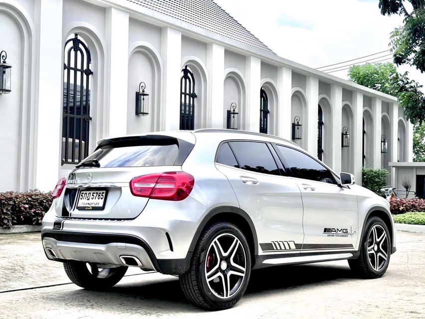 MERSEDES BENZ GLA 250 รูปที่ 4