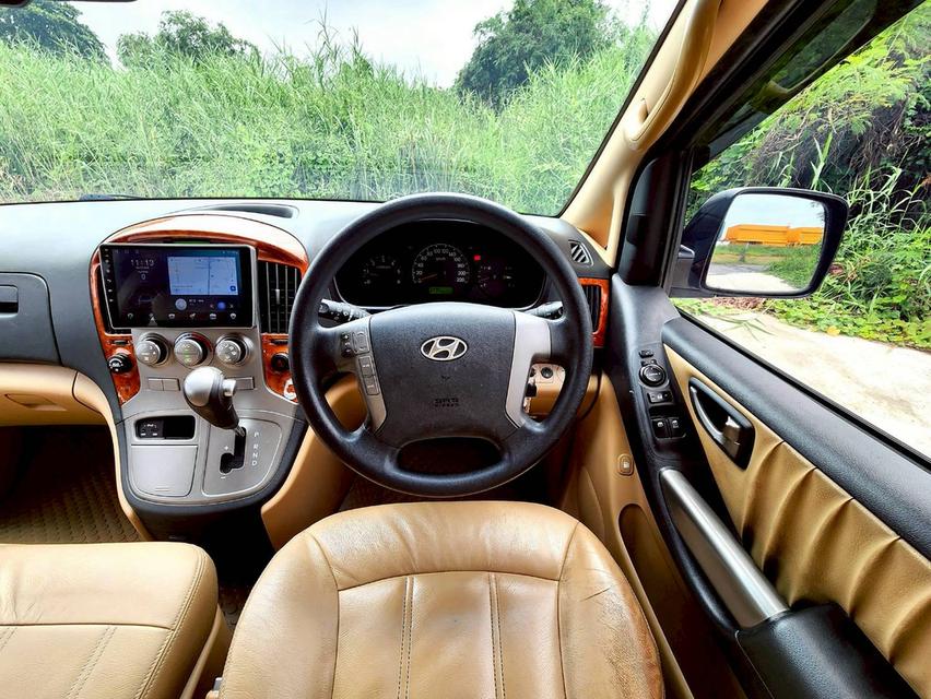Hyundai H1 2.5Elite ปี14 11