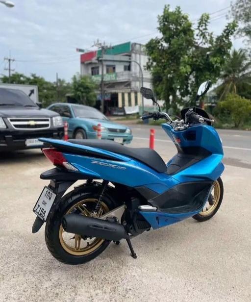 Honda pcx สีฟ้า 3