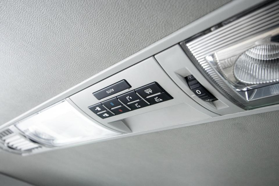 รหัสรถ 1D115 CARAVELLE COMFORTLINE 2 2.0 TDI 2017