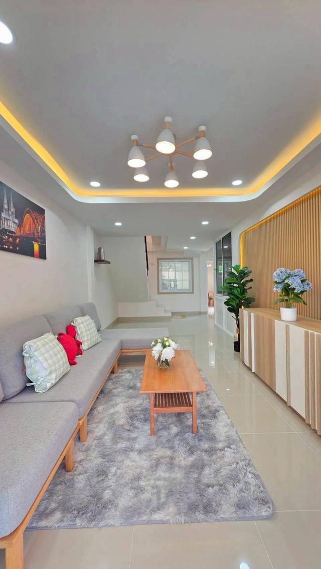 🪴หมู่บ้านพระปิ่น3  บางใหญ่ 🪴ทาวน์เฮ้าส์ 2 ชั้น หลังริม  มีระเบียงรับลมด้านหลังบ้าน มีพื้นที่ด้านข้าง  หมู่บ้านติดถนนกาญจนาฯ บางใหญ่ 10