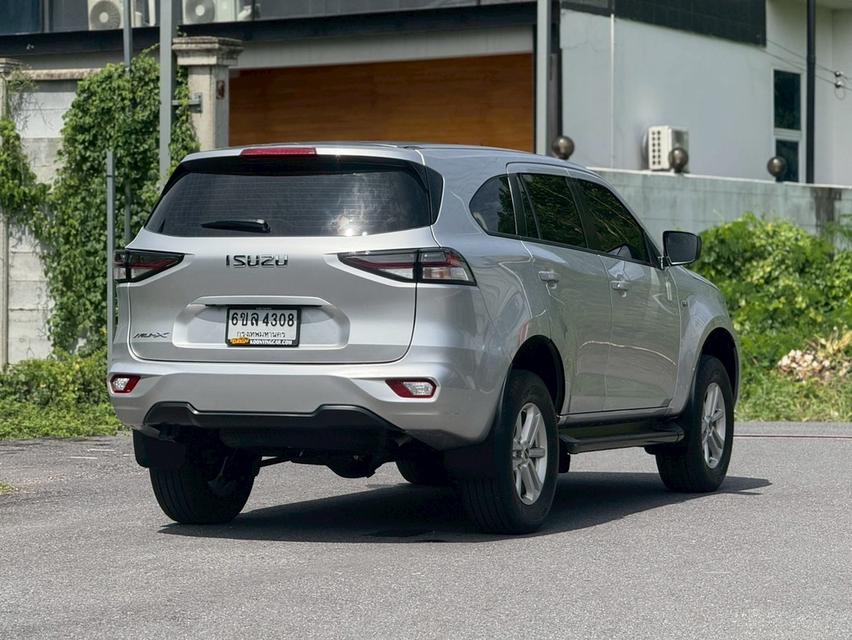 ISUZU MUX Wagon 4dr Active 7st Auto 6sp RWD 1.9DCTY2021. สีเทา ออโต้  7
