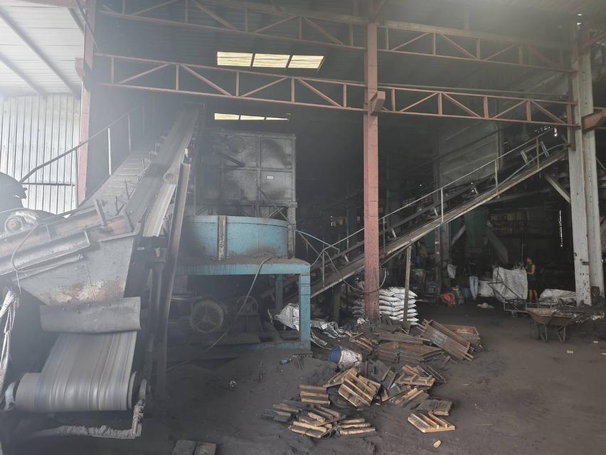 ขายที่ดินประเภท eec พร้อมโรงงานหล่อ อาคารสำนักงาน และใบอนุญาตการหล่อ ขนาดพื้นที่ 28 ไร่ 10