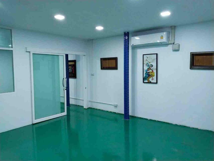 B1030 ให้เช่าโกดังสินค้าขนาด 400 ตารางเมตร ถนนเชื่อมคลองมอญ เลียบมอเตอร์เวย 4