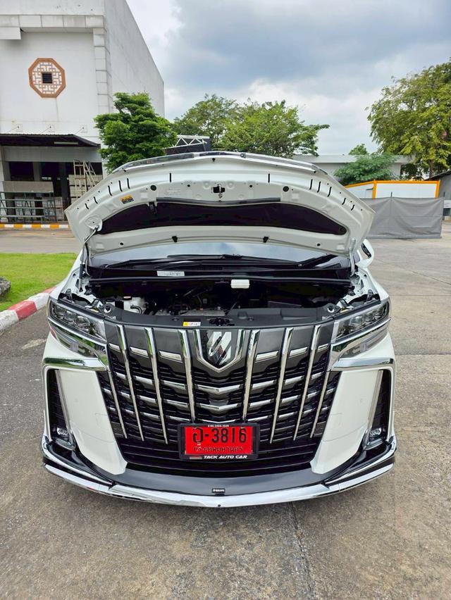 Toyota ALPHARD 2.5SC PACKAGE สีขาว ปี 2024 ไมล์ 36,000 กม. 6
