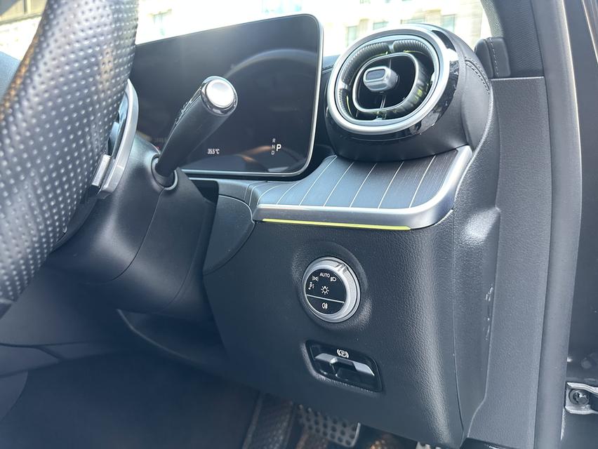 หรูหรา ออฟชั่นเต็ม กับ BENZ C220d AMG Dynamic W206 จดทะเบียนปี2023 รูปที่ 7