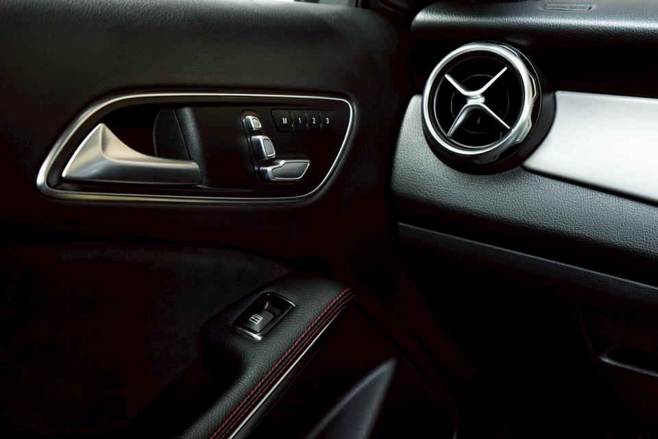 รหัสรถ CBL5159 Mercedes-Benz GLA250 2.0 AMG Dynamic W156 AT 2020 รูปที่ 15