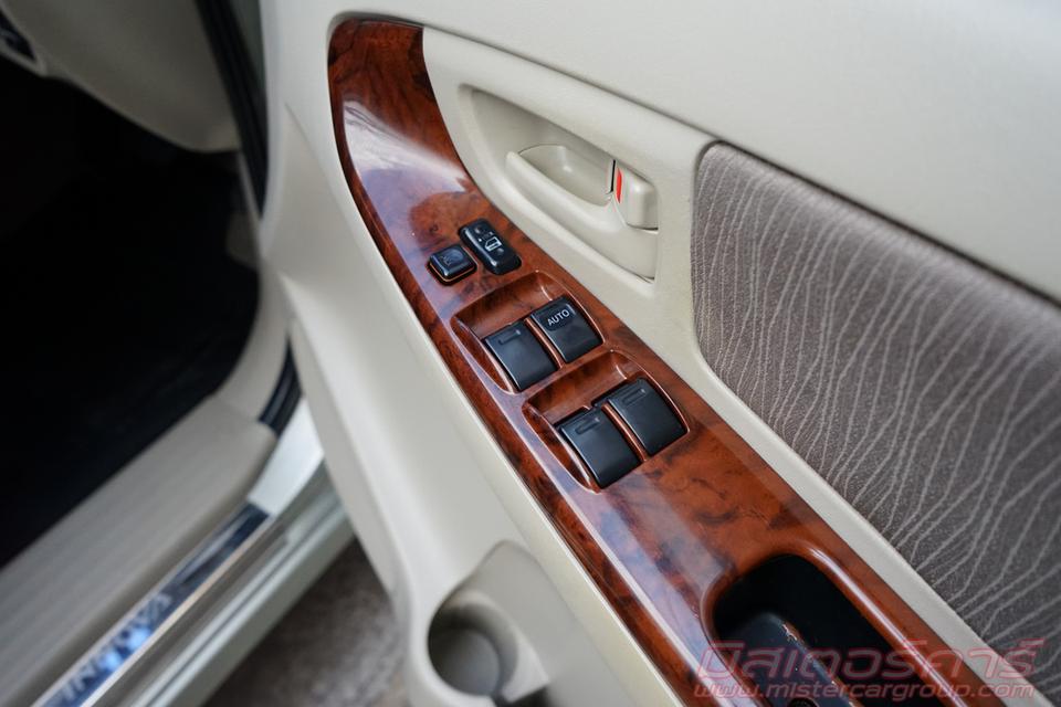 2012 TOYOTA INNOVA 2.0 G OPTION ( 9313 ) 16