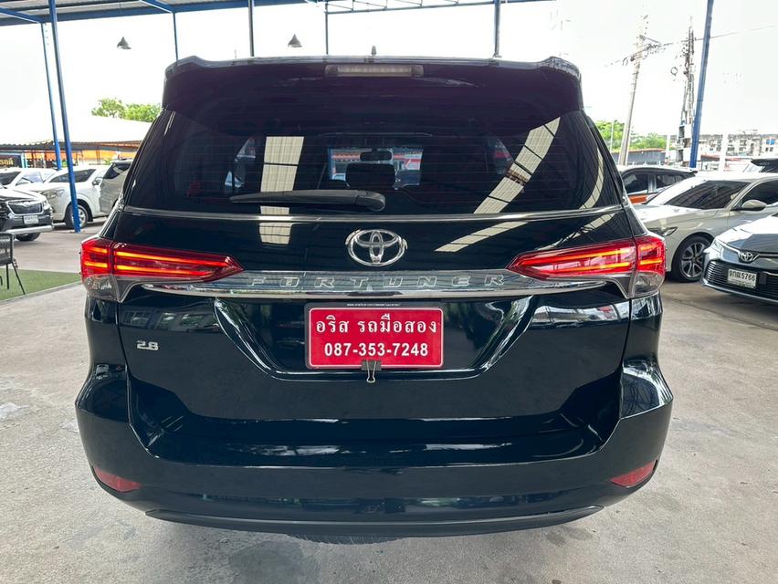 รถบ้าน สภาพดี Fortuner 2.8V (2WD)