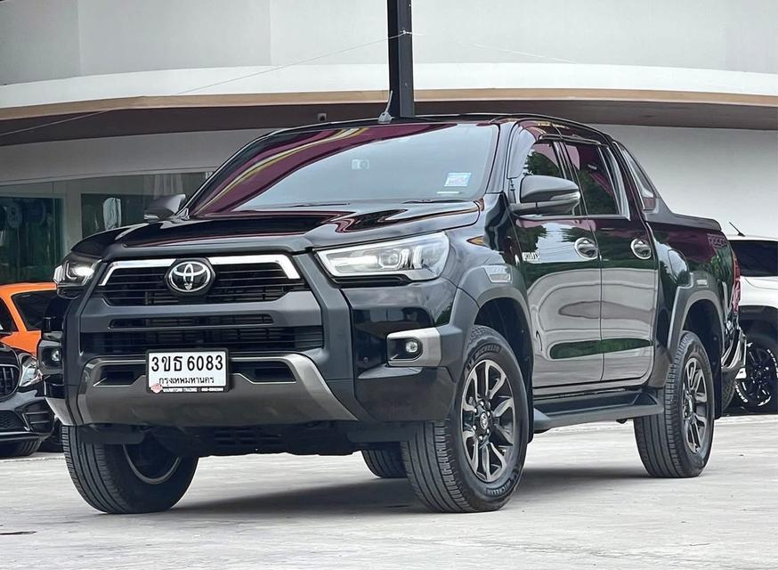2021 TOYOTA HILUX REVO 2.4 ROCCO PRERUNNER DOUBLE CAB  3