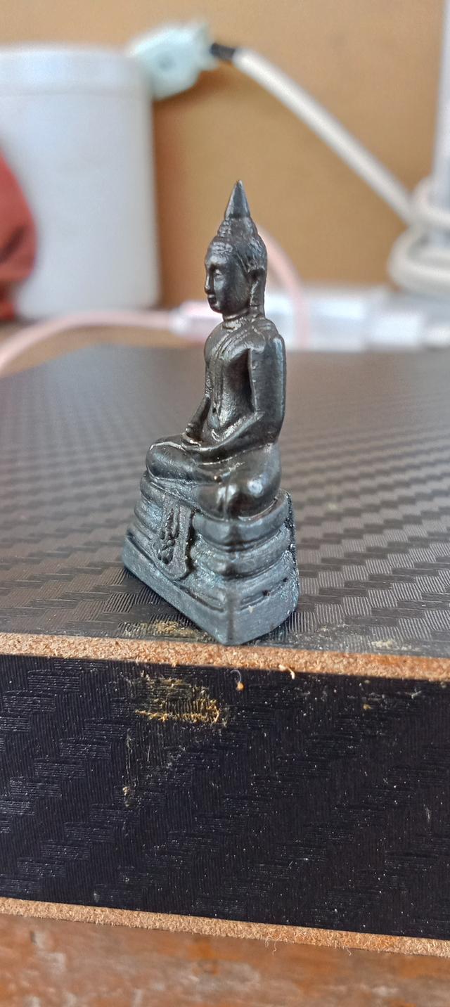 พระกริ่งหลวงพ่อโสธรปี 2545 กล่องเดิมจากวัดมีโค๊ตใต้ฐาน 200 บาทรวมส่ง