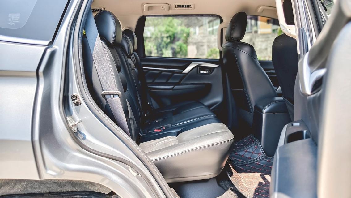 Mitsubishi Pajero Sport 2.4GT Premium Top A/T 2017 āļĢāļđāļāļāļĩāđ 12