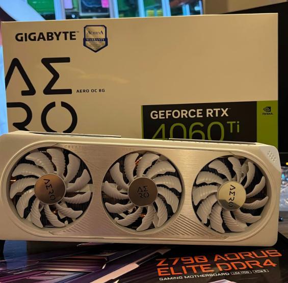  GIGABYTE GEFORCE RTX 4060 TI AERO OC 8G 2