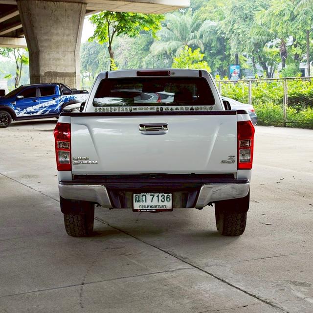 Isuzu D-Max Space Cab 2.5 Ddi Z Hi-Lander MT ปี 2012 2