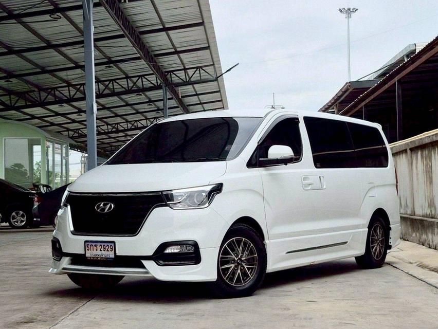 ขาย Hyundai H1 2.5Elite NS ปี22