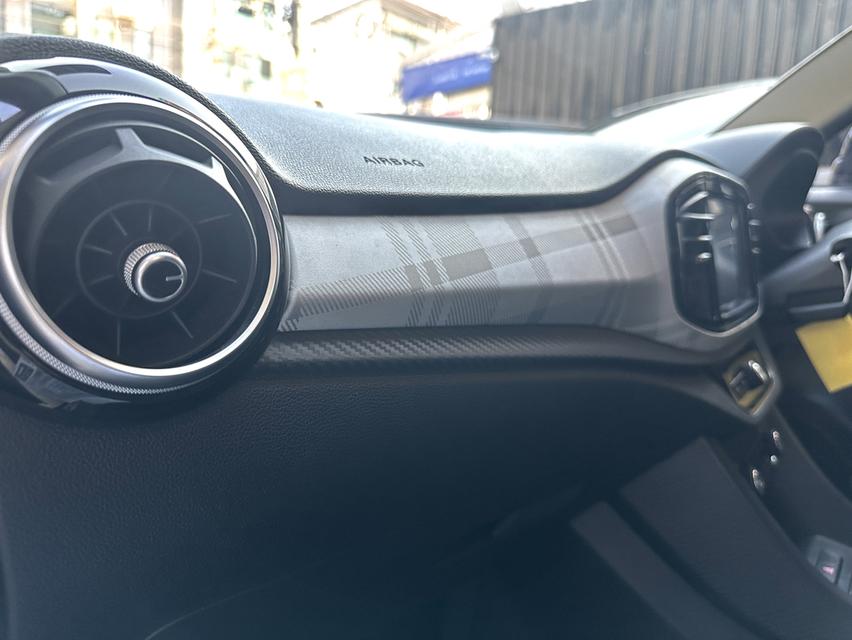 MG3 1.5X Sunroof ปี2021 13