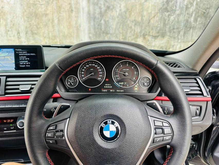 ขาย BMW 320d Sport ปี15 7