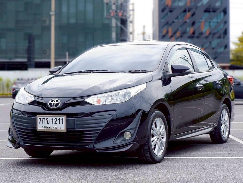 รหัสรถ QT1211 Toyota Yaris ativ 1.2 E สีดำ ปี 2018
