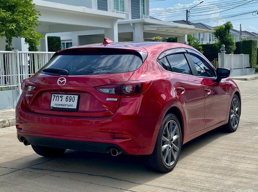 mazda  Mazda 3 2.0 S Sport (mnc) ปีจดทะเบียน 2018 6