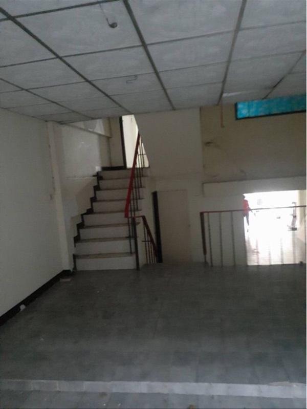 ขายทาวน์เฮ้าส์ 3 ชั้น 30 ตรว หมู่บ้านคลองหลวงโฮมเพลส ตรงข้ามแมคโครคลองหลวง โทร 0982251577 รูปย่อยที่ 4