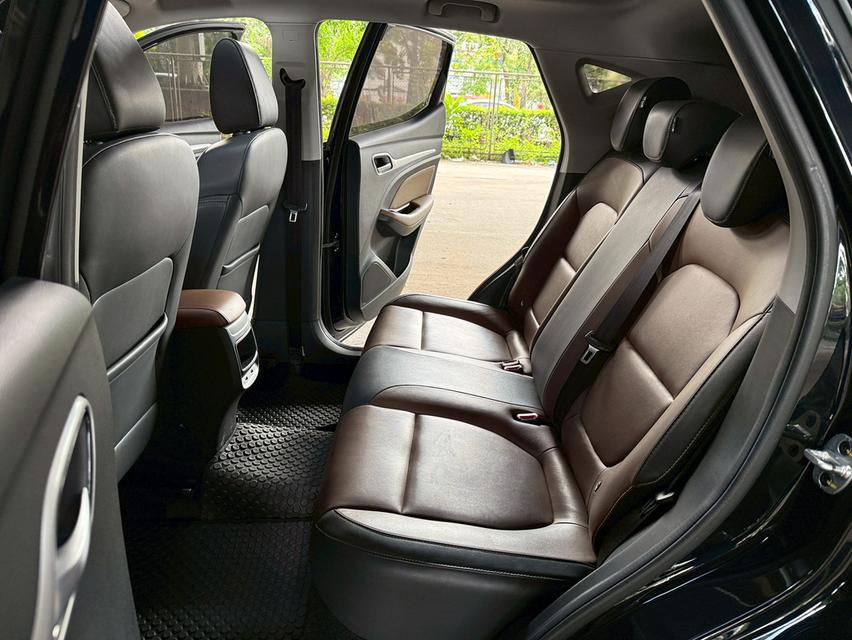 MG ZS 1.5 X+ Sunroof AT ปี 2022 17