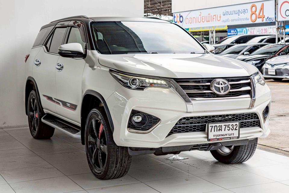 รหัสรถ NP7532 TOYOTA FORTUNER 2.8TRD 4WD 2018 6