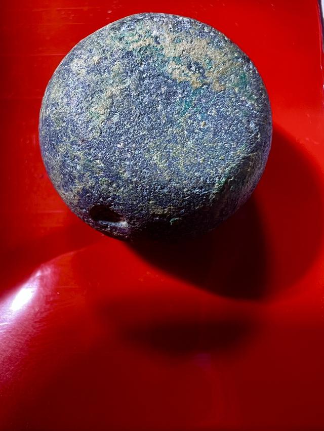 บาตรตันเนื้อสัมฤทธิ์