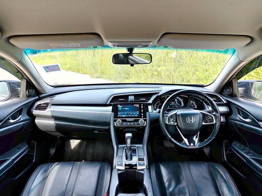 HONDA CIVIC FC​ 1.8EL A/T ปี 2018 10