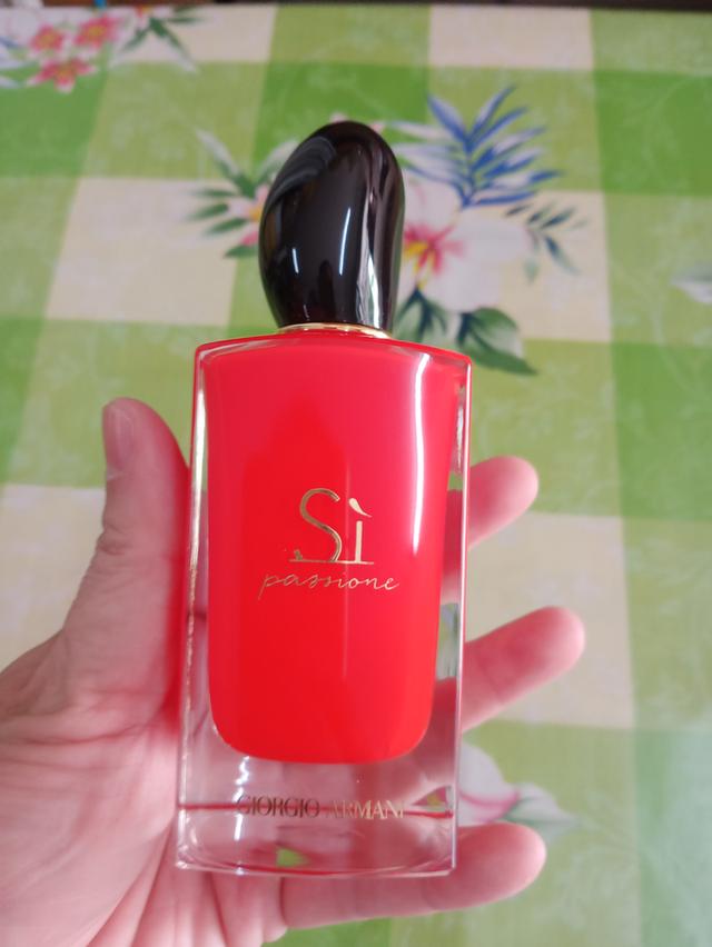 น้ำหอมแท้ราคาคุยกันได้ Giorgio Armani Si passione edp 85ml