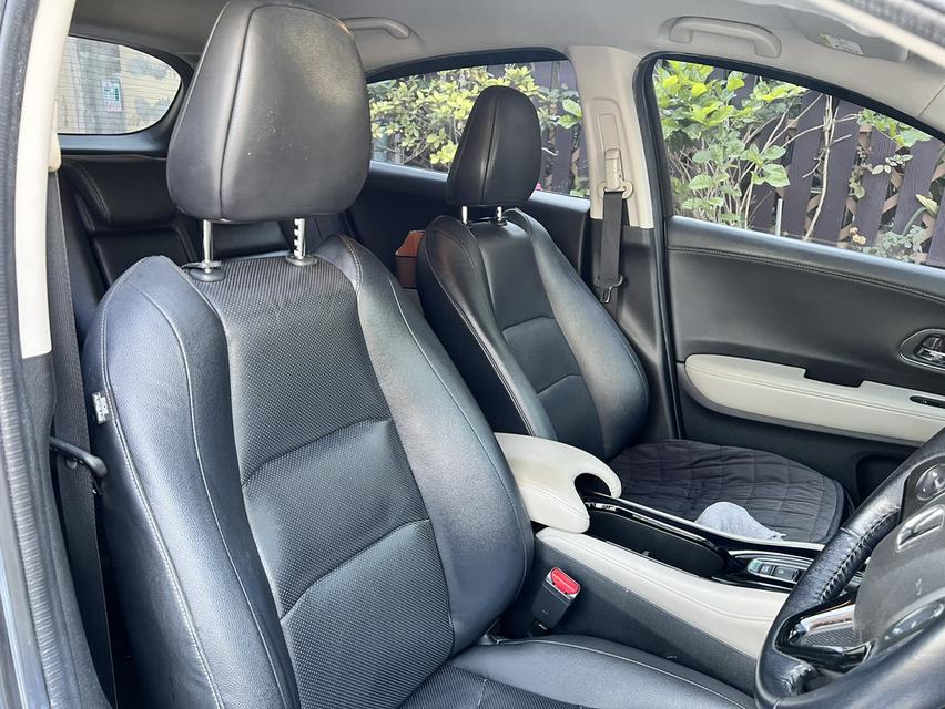 Hr-v 1.8 EL ปี 19 เจ้าของขายเองค่ะ 6