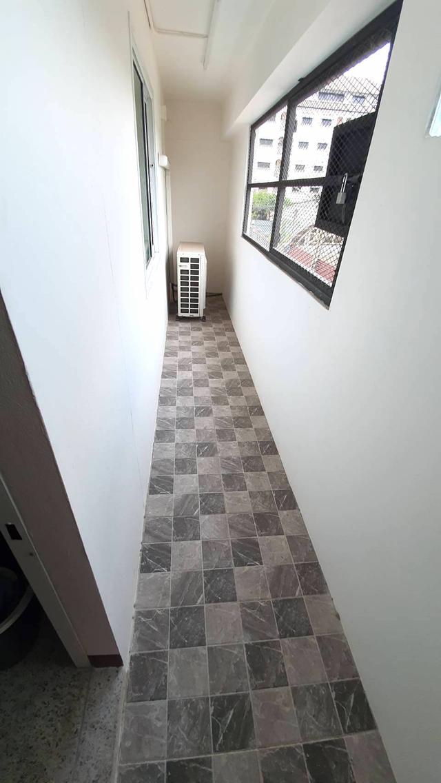 ขายอาคารพาณิชย์ติดถนนมิตรภาพ ตรงข้ามโรงแรมสีมาธานี 2ห้องคู่ ทะลุกัน 3ชั้นครึ่ง มีดาดฟ้า 40ตรว.ด้านหน้าที่จอดรถกว้าง 7