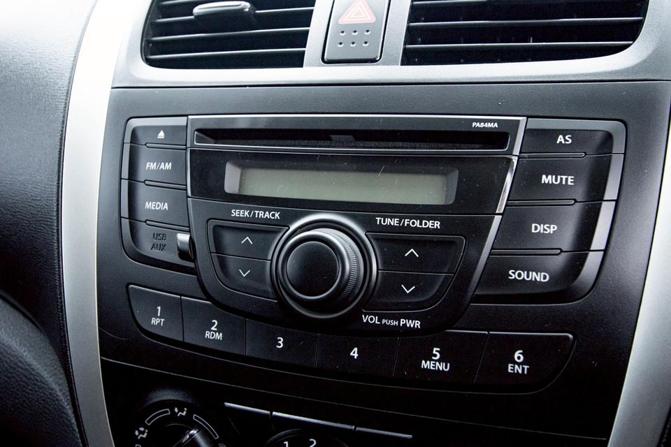 SUZUKI CELARIO 1.0 GL  2018  8