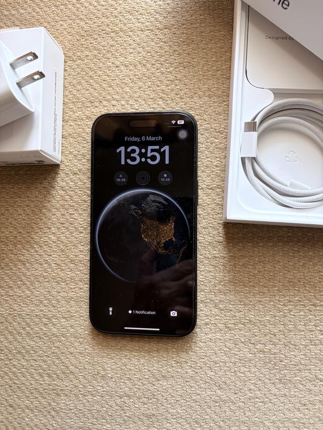 iPhone 15 128GB สีดำ สภาพสวย ครบกล่อง พร้อมปลั๊กแท้ รูปที่ 2