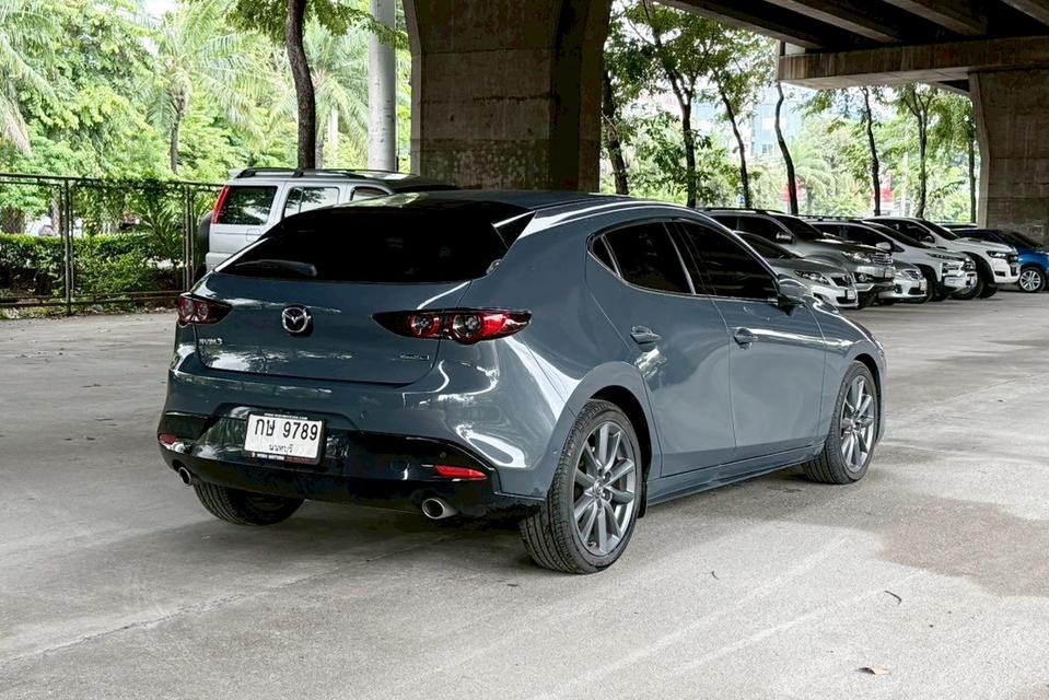 Mazda 3 2.0 SP Sports Hatchback AT ปี 2020 รถสวยมือเดียว ไมล์น้อย 4